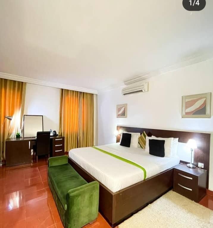 The Tranquil Mews Hotel Abuja Kültér fotó